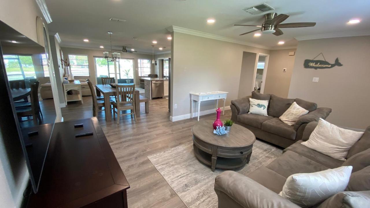 Waterfront Hernando Beach House On Deep Water Canal W/Dock, Fishing, Kayak Exterior photo